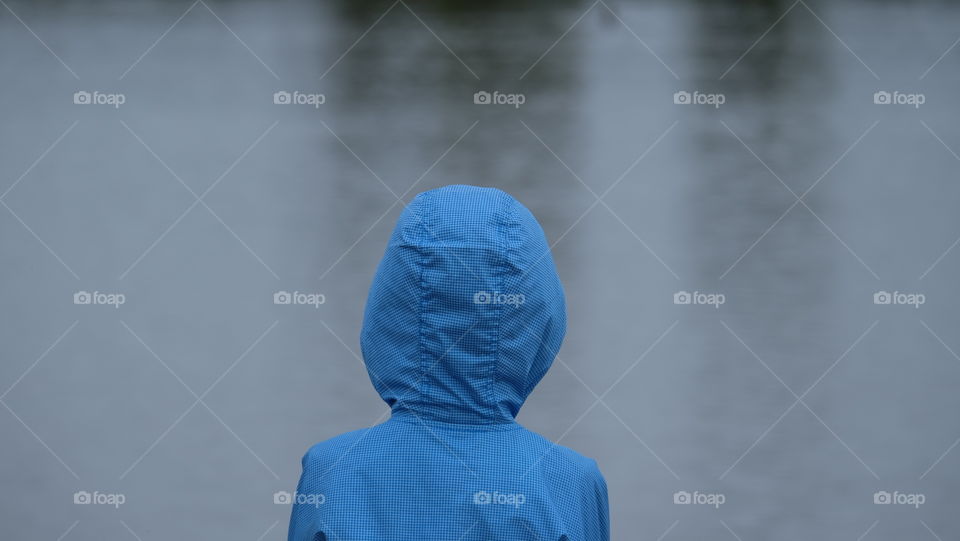 Kid watching water