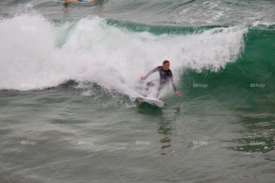 Surfing California 