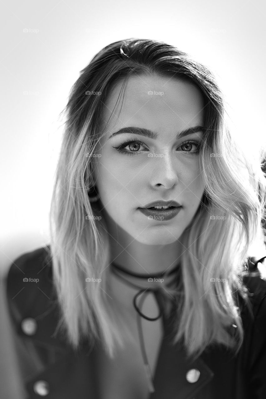 Lea in Black and White 