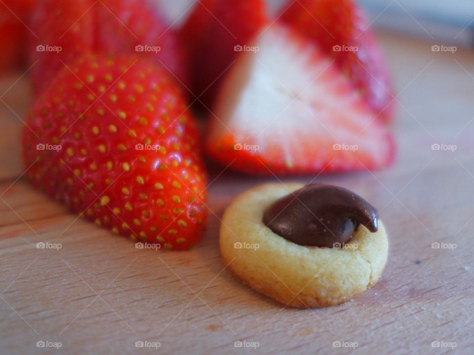 Strawberries and cookies