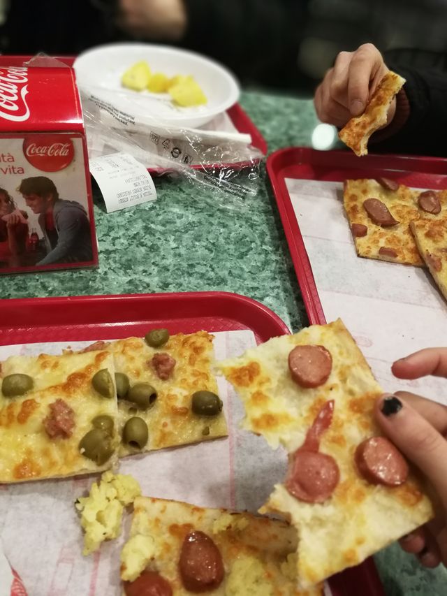Pizza, Food, Cheese, No Person, Dough