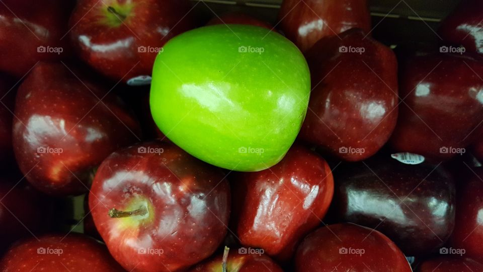 Green apple