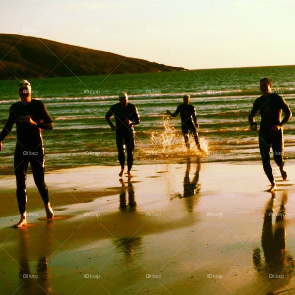 Wild swimmers in Vatersay!