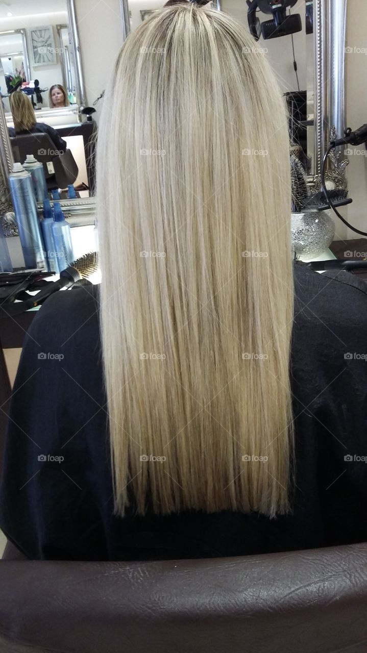 long blonde highlighted hair