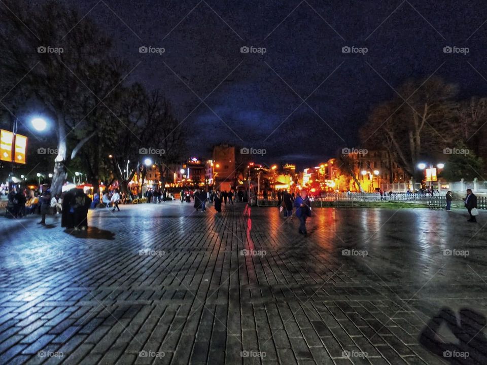 Wow, that park looks so peaceful and refreshing! Nature near the city is the perfect blend of tranquillity and urban vibes. It must be a lovely place to unwind and enjoy the beauty of nature. ๐ณ๐๏ธ