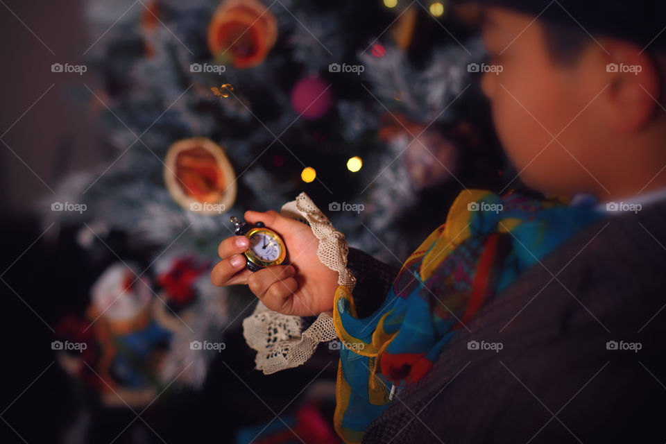 it's time to wonder...