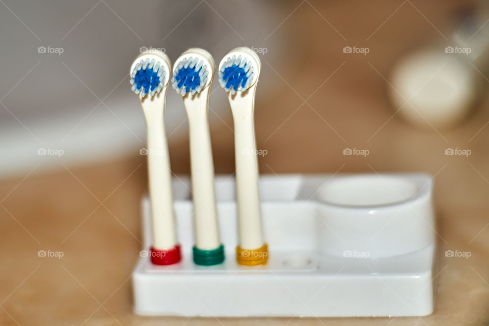 Tooth cleaner 