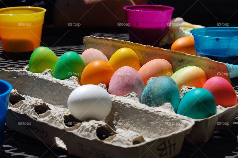 Coloring egg fun