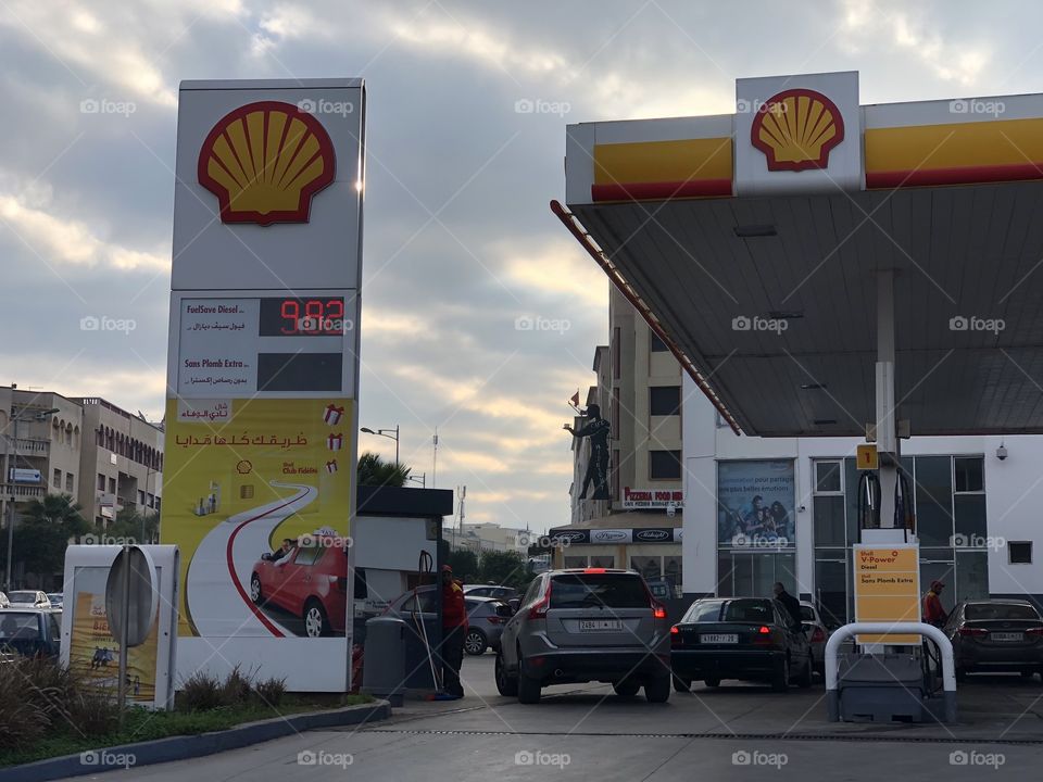 Shell station 