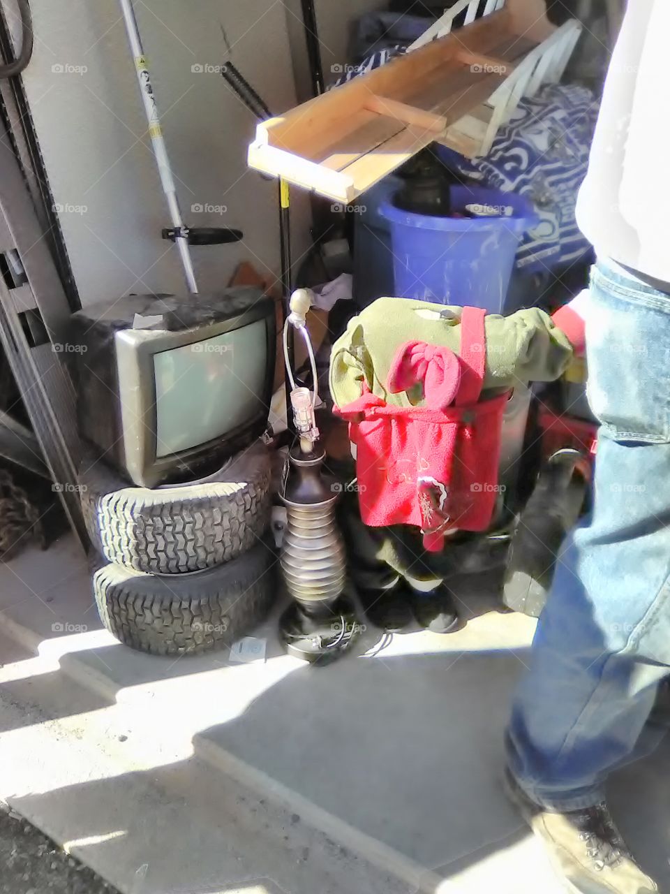 storage unit exploring