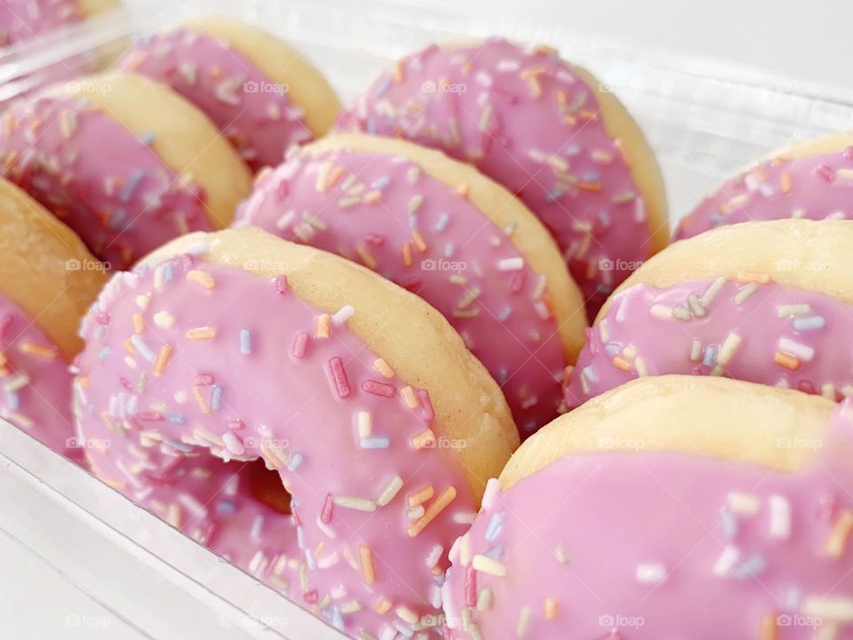 Pink donuts 