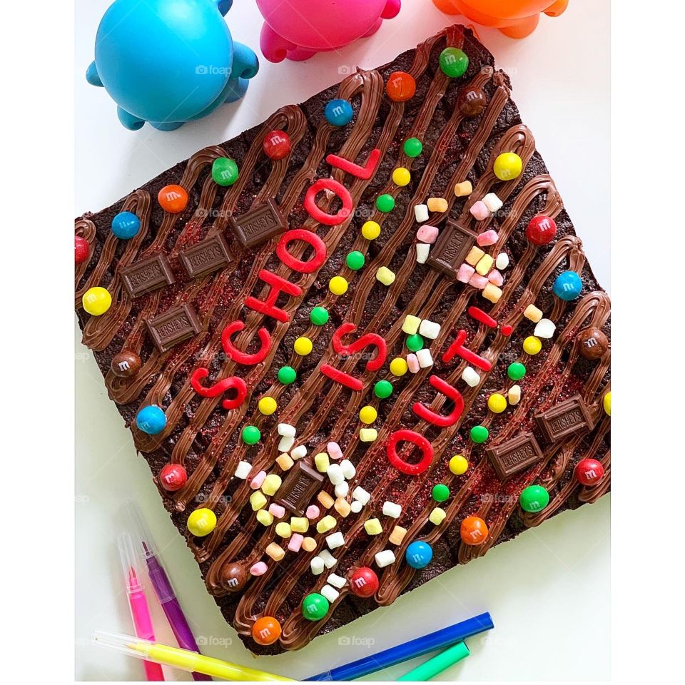 Box of 10inch brownies with beautiful decoration to celebrate school holidays for children 
