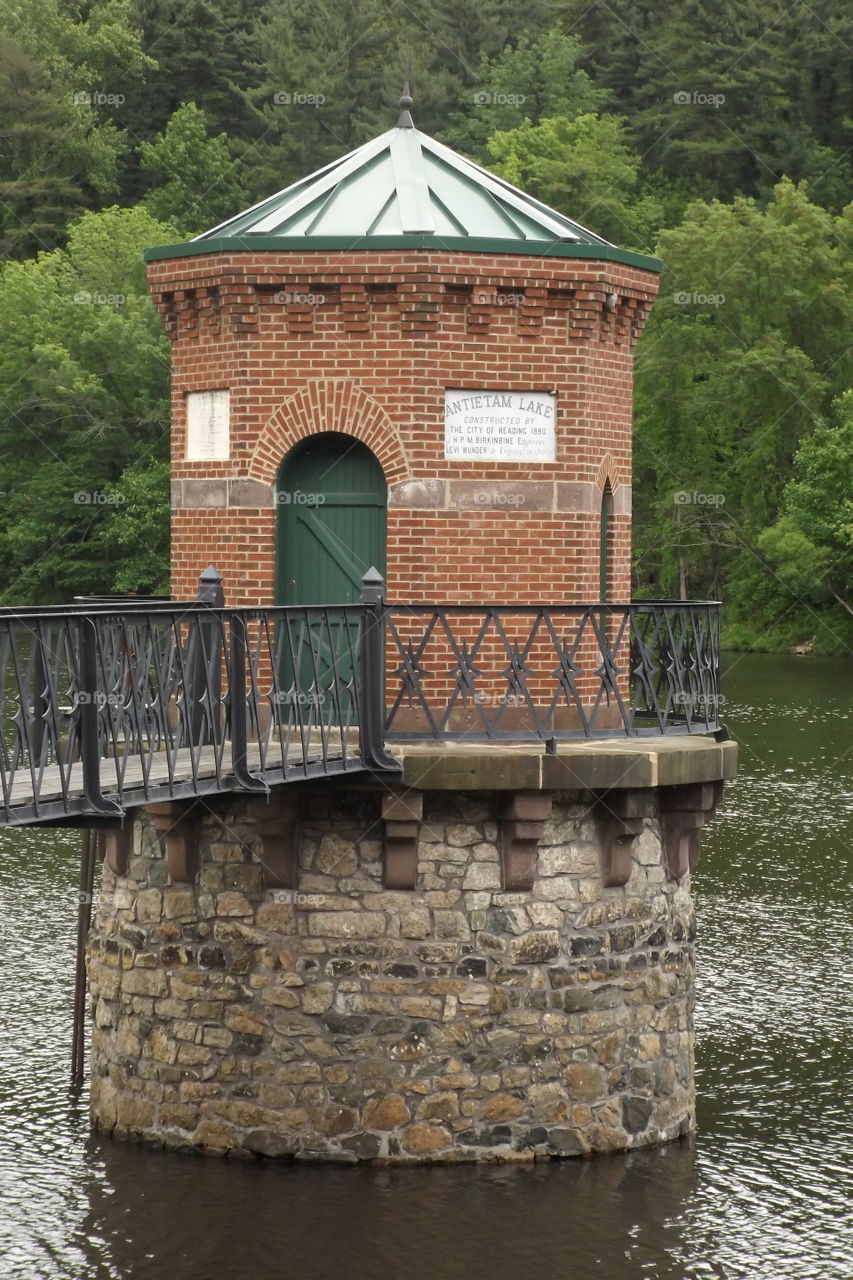 Dam pump house at Antietam Lake