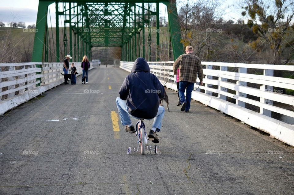 Memories on the bridge 