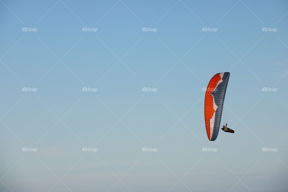 Paragliding 