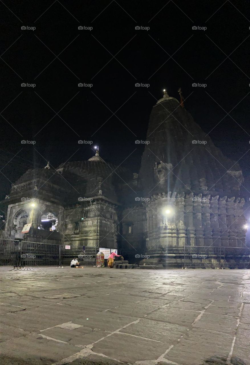 Trumbakeshwar temple , one of the oldest and one of the joytir Ling temple in India . 