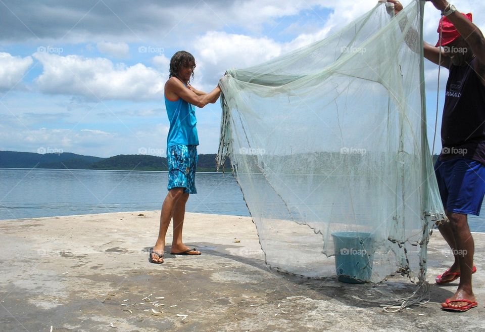 "Se Deus quiser quando eu voltar do mar, um peixe bom, eu vou trazer..."