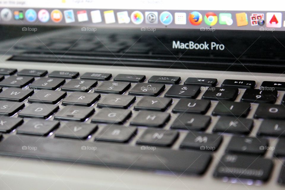 Macbook keyboard and screen