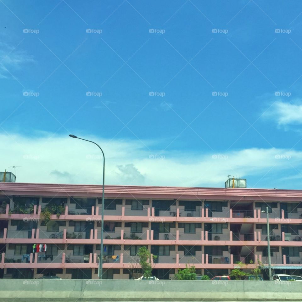 Simple building structure