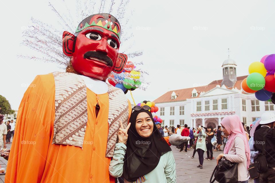 Visitors who are already familiar with Jakarta's signature Giant Ondel-ondel dolls.