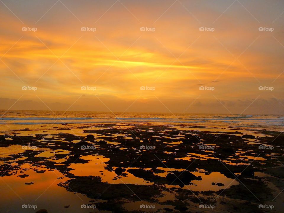 Sundown Echo Beach / Bali