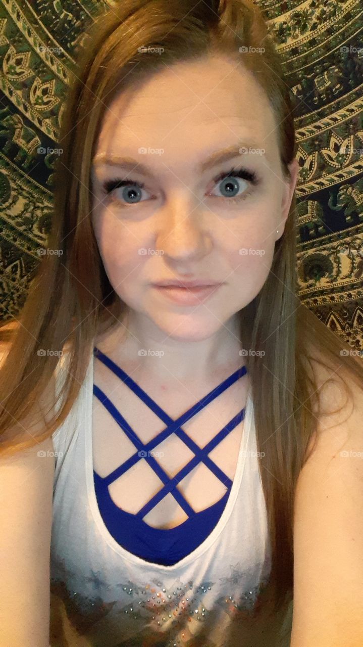 selfie blue eyes