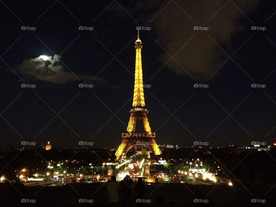 The Eiffel Tower and the Full Moon
