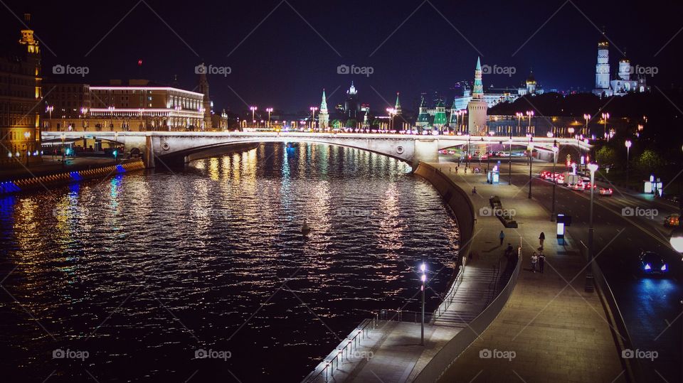 Moscow river view tonight
