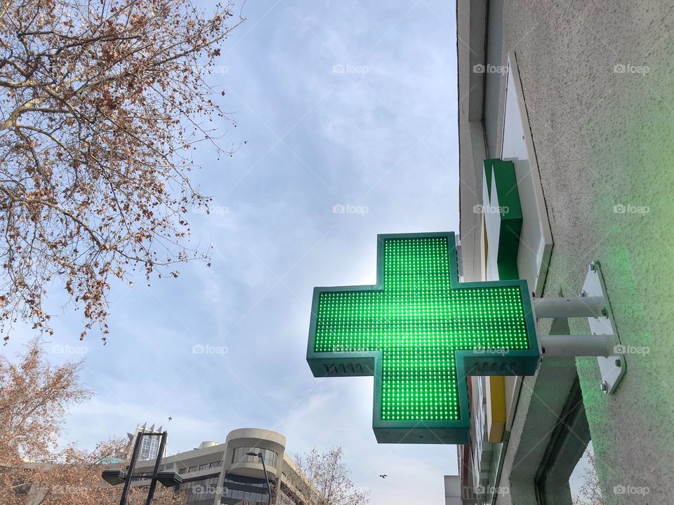 green light signal, led cross