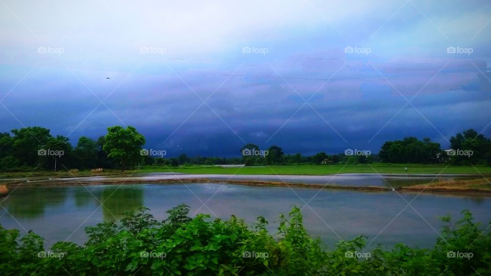 cloudy weather makes your mind romantic