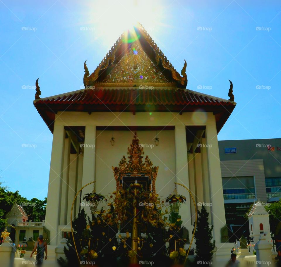 Beautiful palaces everywh