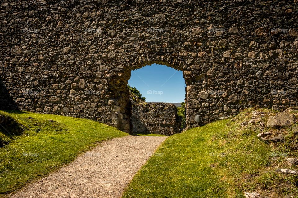 entrada a castillo