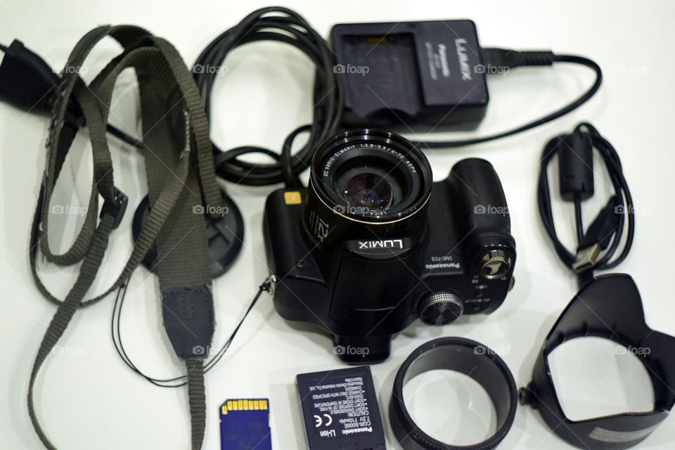 digital camera and accessories