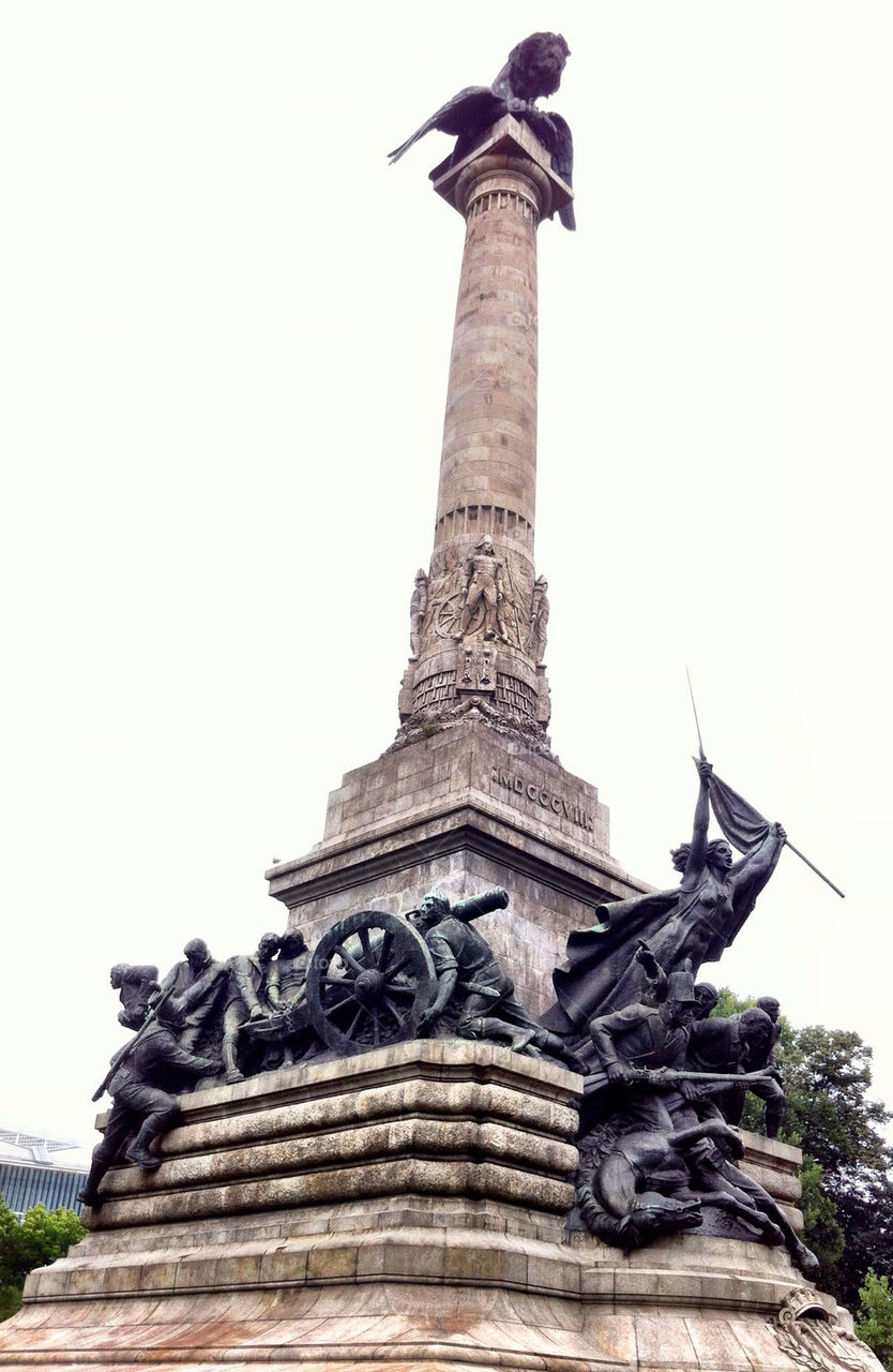 statue column lion eagle by pixelakias