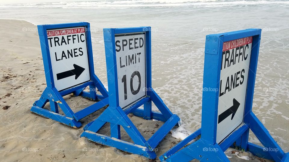 daytona beach road signs.