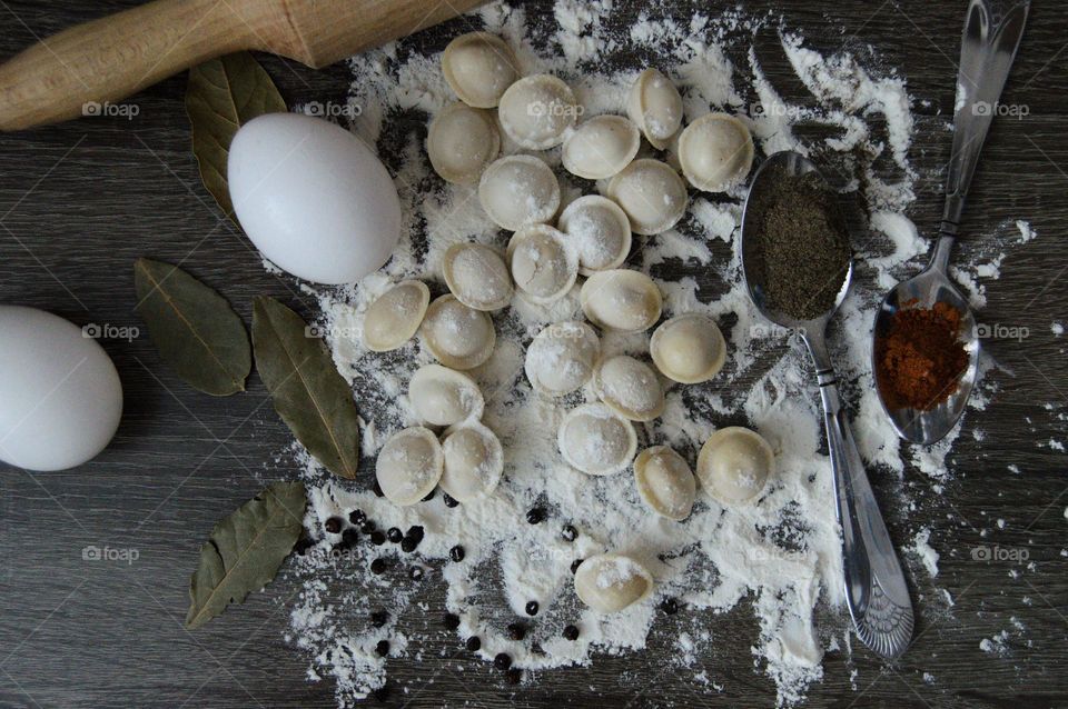 Dumplings are a famous dish of Russian cuisine. The taste, satiety and convenience of storage have made dumplings extremely popular, ready-made dumplings can be bought at any grocery store. But, of course, the most delicious dumplings are homemade.