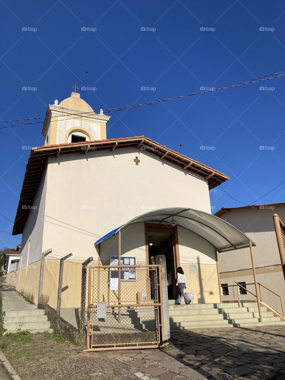 🇺🇸 São José Church, in the city of Bragança Paulista, inland Brazil. Go to Mass? / 🇧🇷 Capela São José, na cidade de Bragança Paulista, interior do Brasil. Vamos à Missa?