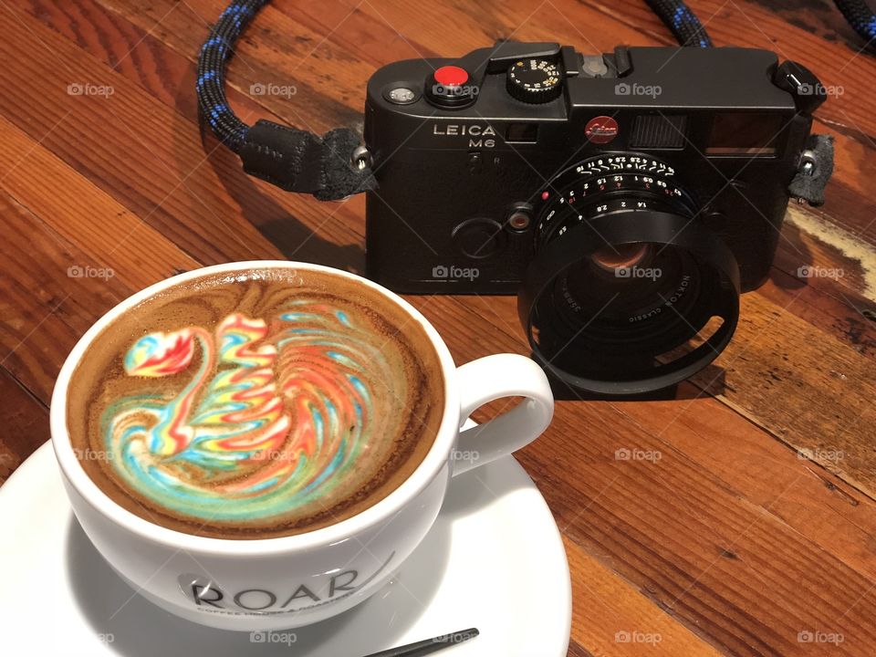 Leica and rainbow latte