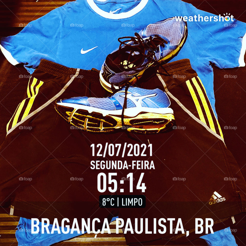 🏃‍♂️ 🇺🇸 Good Morning!  Everything ready to sweat the shirt. Let's go for a good morning jog?  Running is good for your health! / 🇧🇷 Bom dia! Tudo pronto para suar a camisa. Vamos para um bom cooper matinal? Correr faz bem para a saúde! 