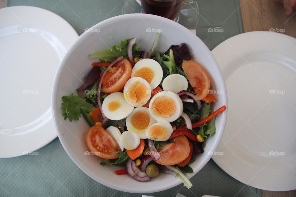 Salad with vegetables and eggs