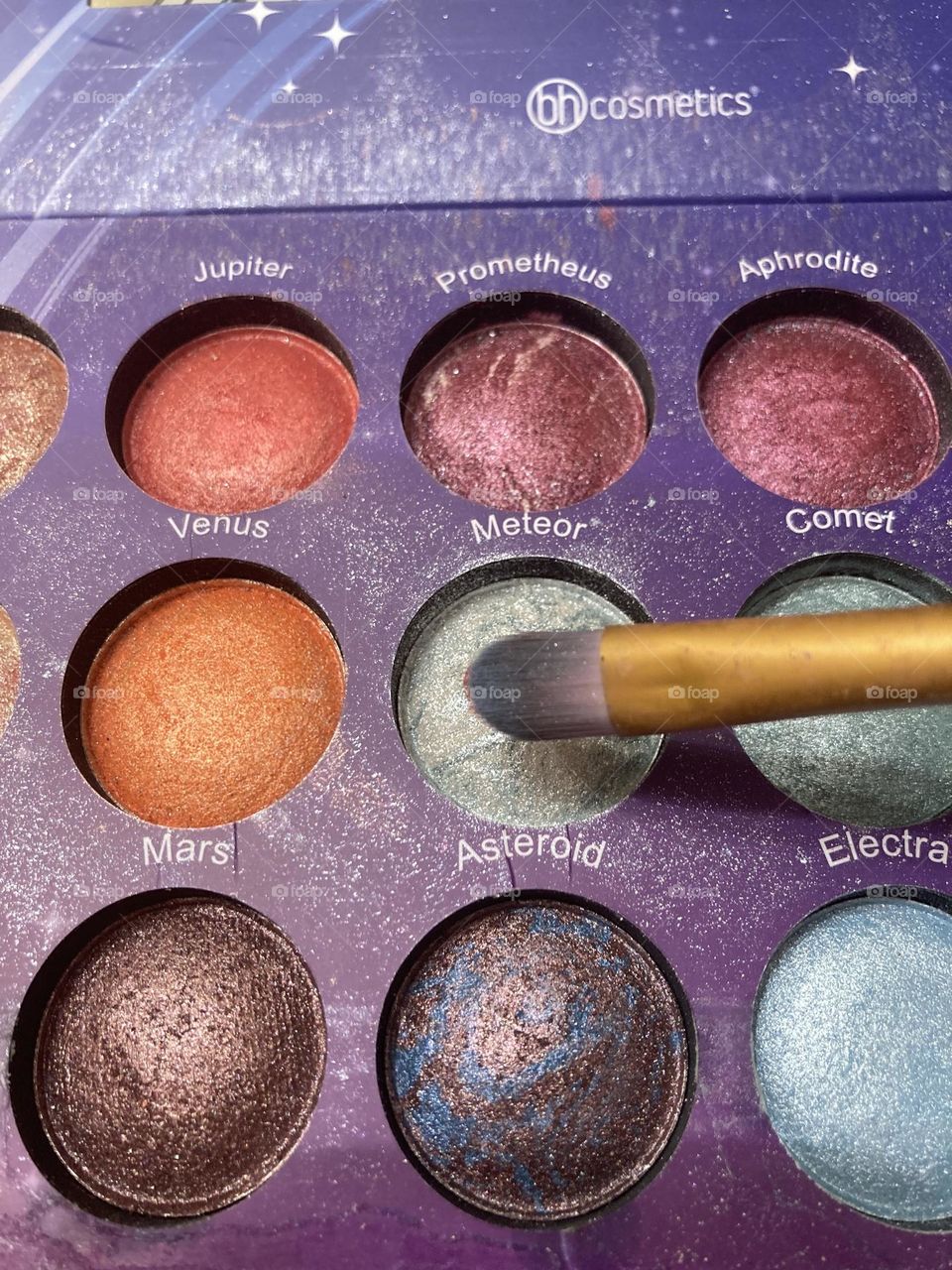 Beauty & make up products photography mission