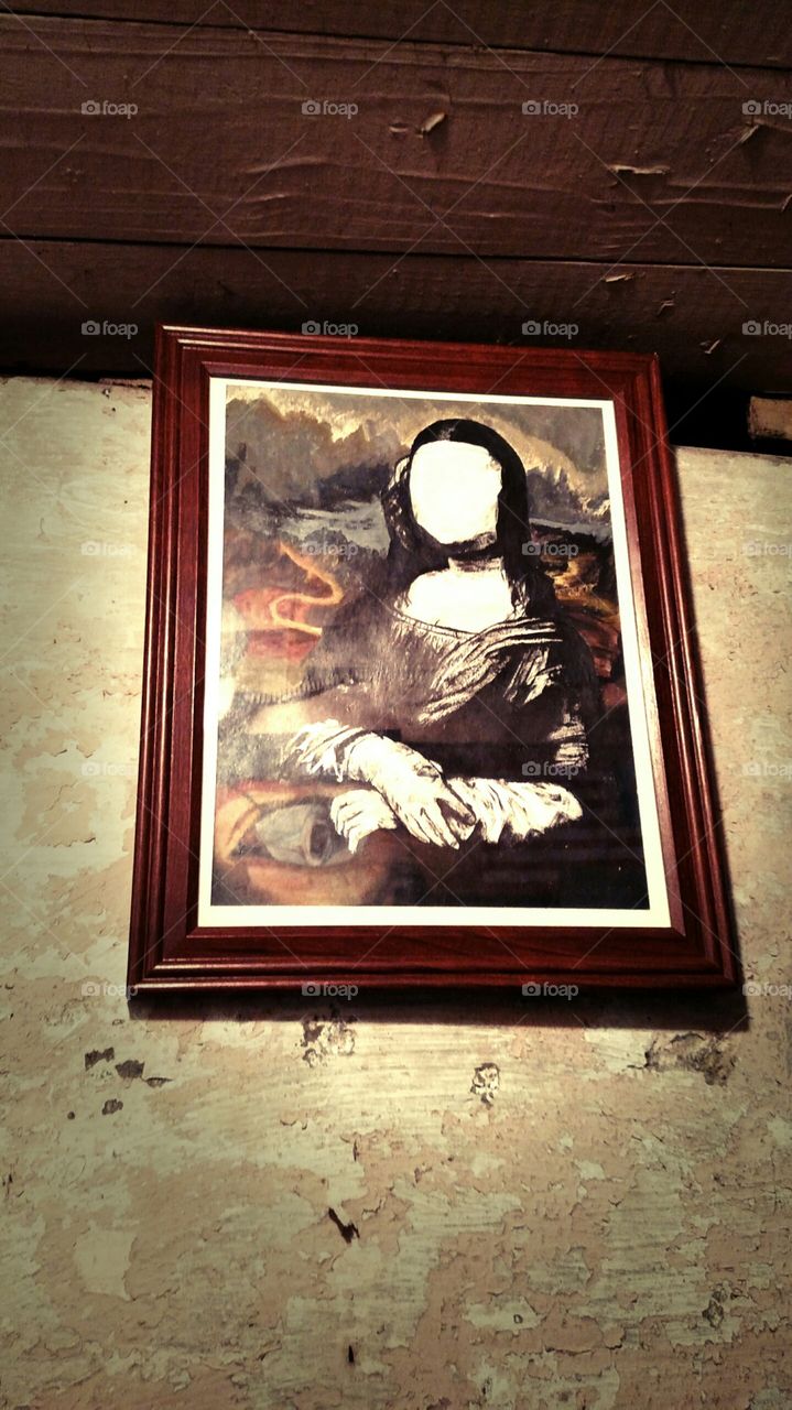 Faceless Mona Lisa by Austin Yirkovsky