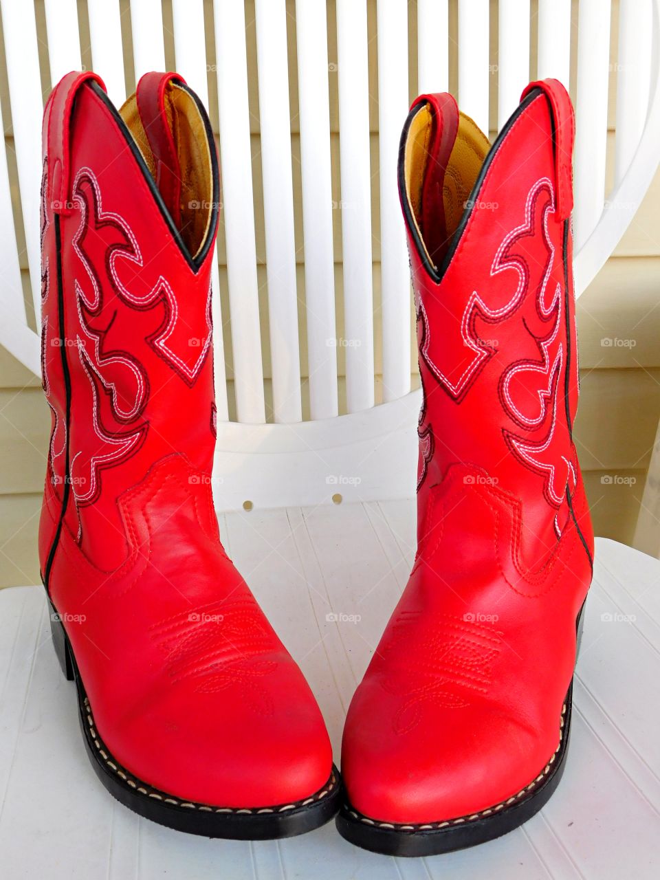 Color Red - Red Leather, handcrafted Cowgirl Boots. Referred to as roper boots used during farm work 