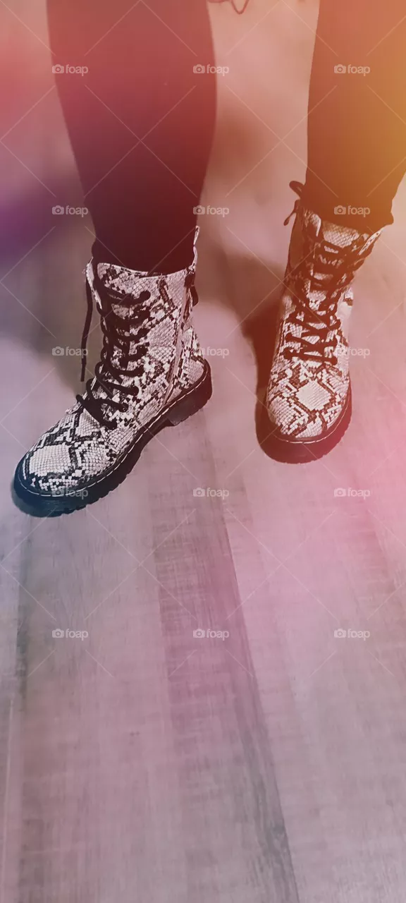 shoes , sandals