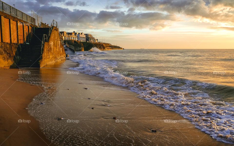 beautiful, I want to sell this