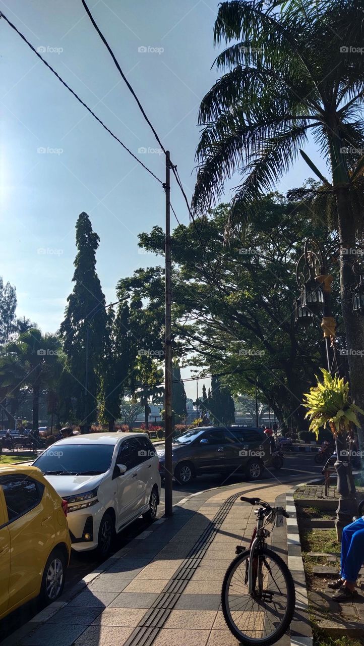 sepeda di taman