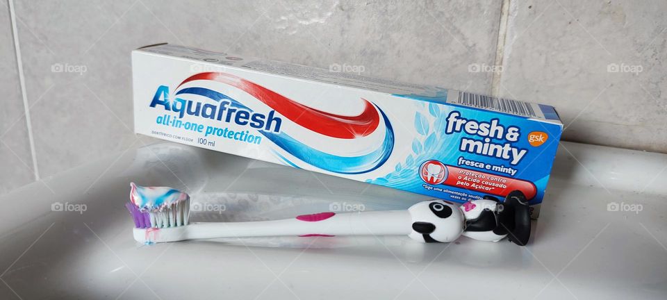 Aquafresh Toothpaste