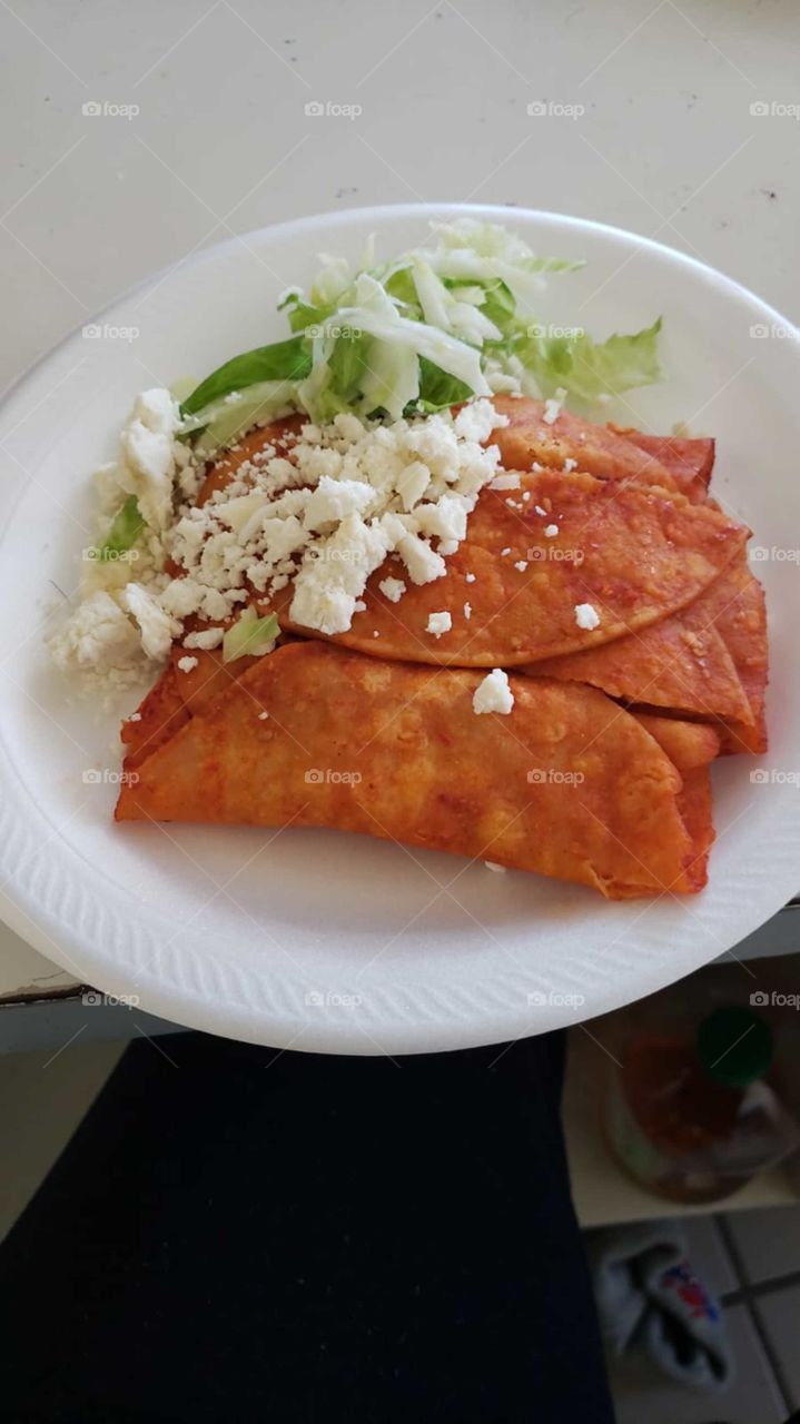 Enchiladas muy ricas por cierto 