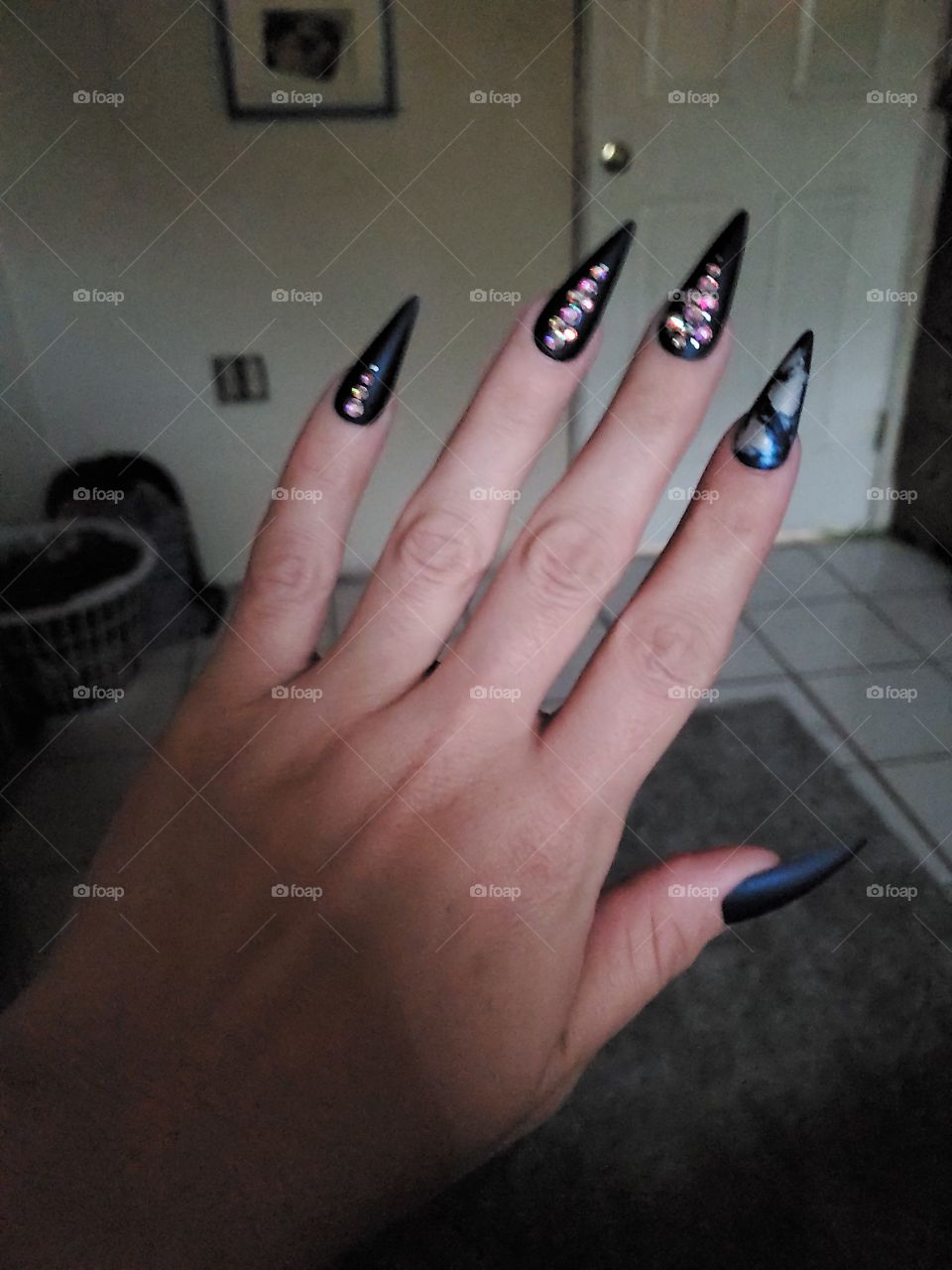 press on nails during quarentine