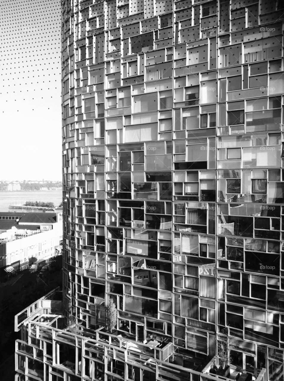 Patchwork glass. The Nouvelle building in Chelsea NYC
